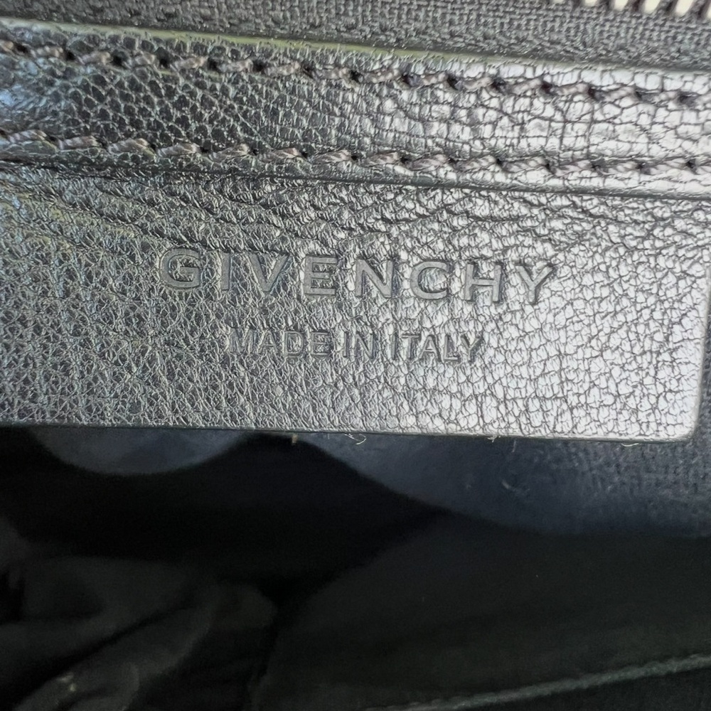 Givenchy Antigona black grained leather bag - Picture 5 of 10